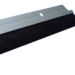 אוטם סף דלת מברשת -לבן