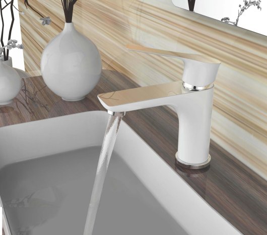 ברז פרח נמוך לבן כרום AIRONE B&W- אקווילה פרימיום