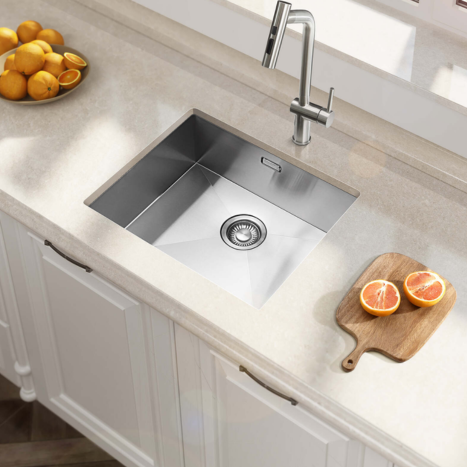 ברז נשלף כרום מוברש SUPREME- אקווילה פרימיום