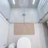 שטיח אמבטיה מונע החלקה דו צדדי עיגולים חום בהיר